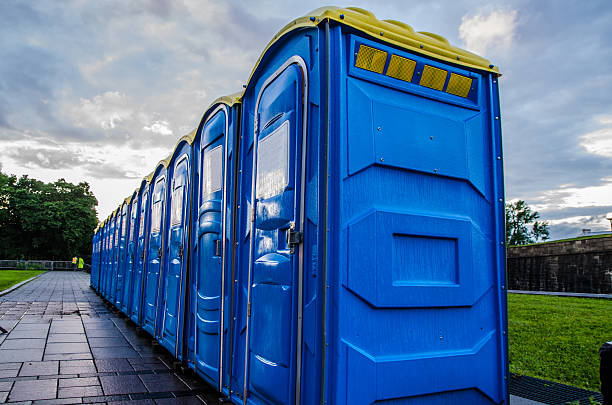Porta potty delivery and setup in Ainsworth, NE
